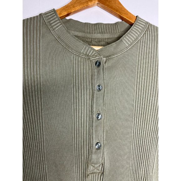 Aerie Women's Large Green Long Sleeve Knit Shirt - Picture 3 of 9